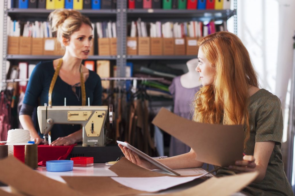 H NN Hellas ενώνει τις δυνάμεις της με το Alba Graduate Business School για να στηρίξουν τις οικογενειακές επιχειρήσεις!