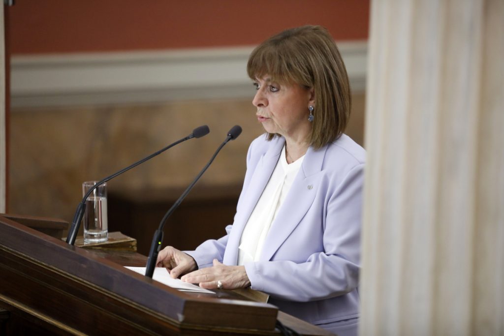 Κατερίνα Σακελλαροπούλου: «Για άλλους δεν είμαι αρκετά δεξιά και για άλλους αρκετά αριστερή»