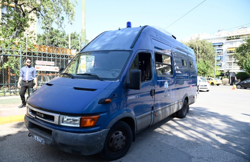 Κύκλωμα εκβιαστών: Στη φυλακή ο «Αρκούδος» και άλλο ένα μέλος της οργάνωσης