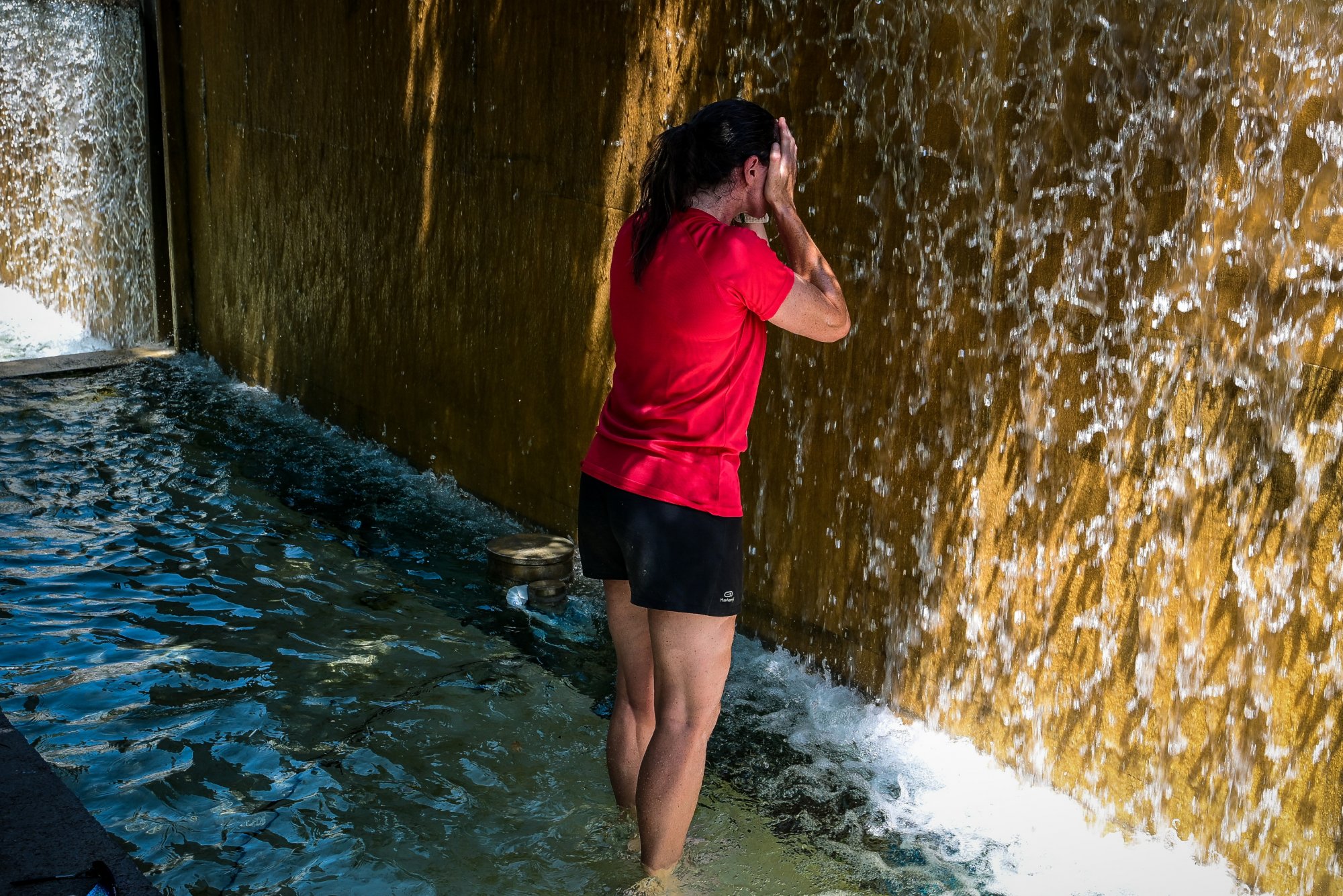 Θερμοπληξία: Τα συμπτώματα και πώς αντιμετωπίζεται