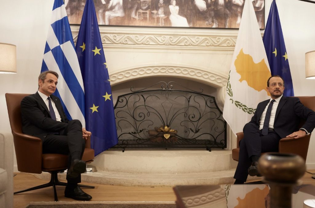 Κύπρος: Φιέστα από την Αγκυρα, πρωτοβουλία από την Αθήνα