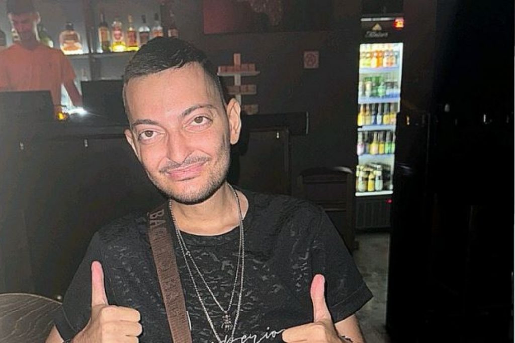 Πέθανε ο Manolo – Ποιος είναι ο TikToker που είχε γίνει viral με το «αεράκι» της Φουρέιρα