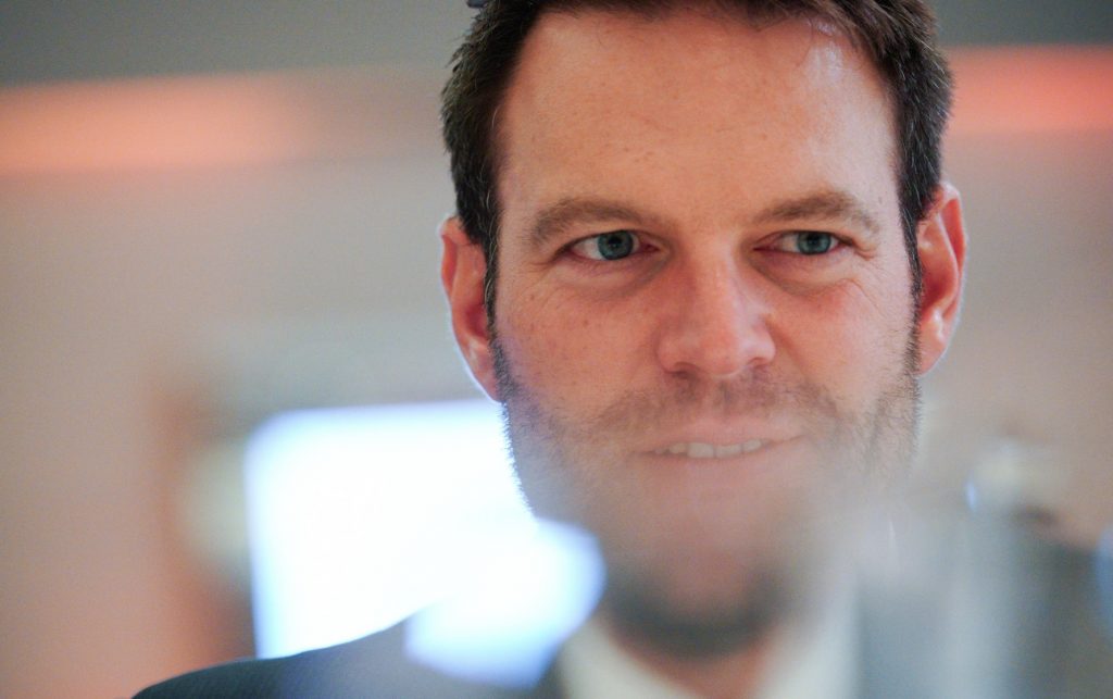 Ο ΣΥΡΙΖΑ, η «εσωστρέφεια που δεν αντέχει» κι η άμυνα Κασσελάκη