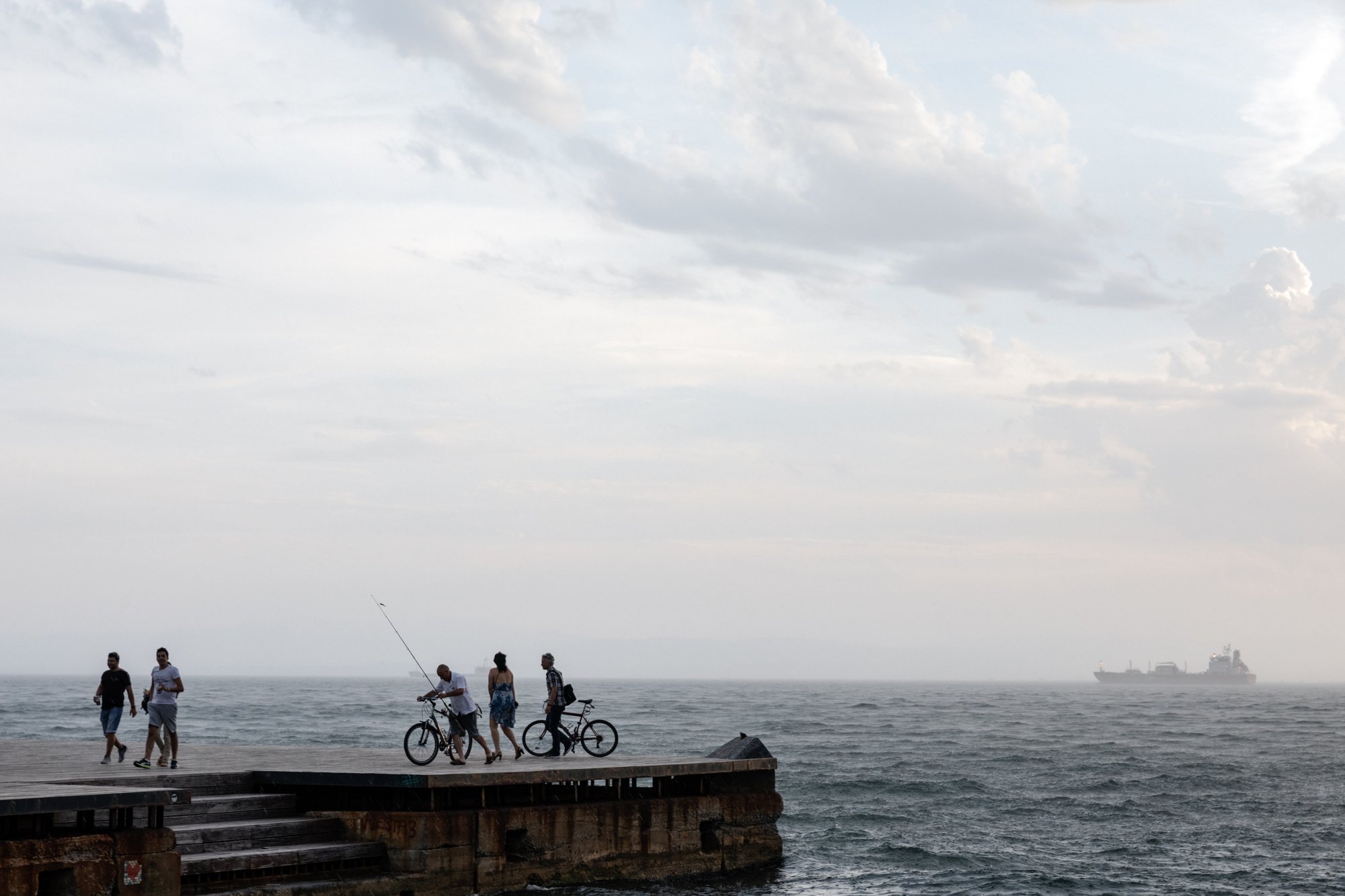 Καιρός: Αστατος με καταιγίδες – Εως 37 βαθμούς – Η πρόβλεψη για την Αττική