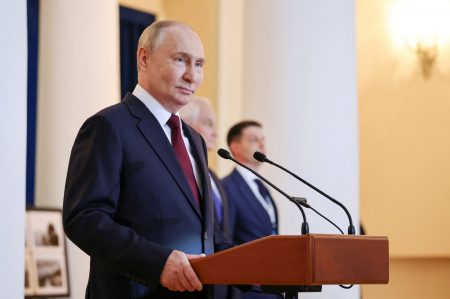 Ρωσία: Ο Πούτιν απειλεί τις ΗΠΑ με παραγωγή πυρηνικών όπλων – Ο λόγος