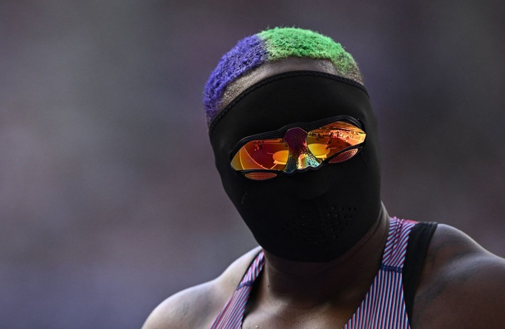 Ολυμπιακοί Αγώνες: Γιατί η Ρέιβεν Σόντερς αγωνίζεται με μάσκα