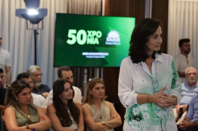 Άννα Διαμαντοπούλου: «Δυνατό ΠαΣοΚ σημαίνει δύναμη στη κοινωνία. Τώρα είναι η ώρα» Άννα Διαμαντοπούλου: «Δυνατό ΠαΣοΚ σημαίνει δύναμη στη κοινωνία. Τώρα είναι η ώρα»