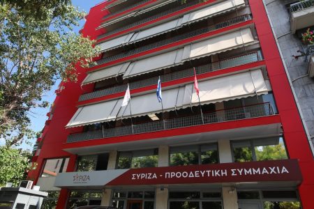 ΣΥΡΙΖΑ: Διαλύεται η ομάδα Κασσελάκη – Παραιτήθηκε ο Καπνισάκης