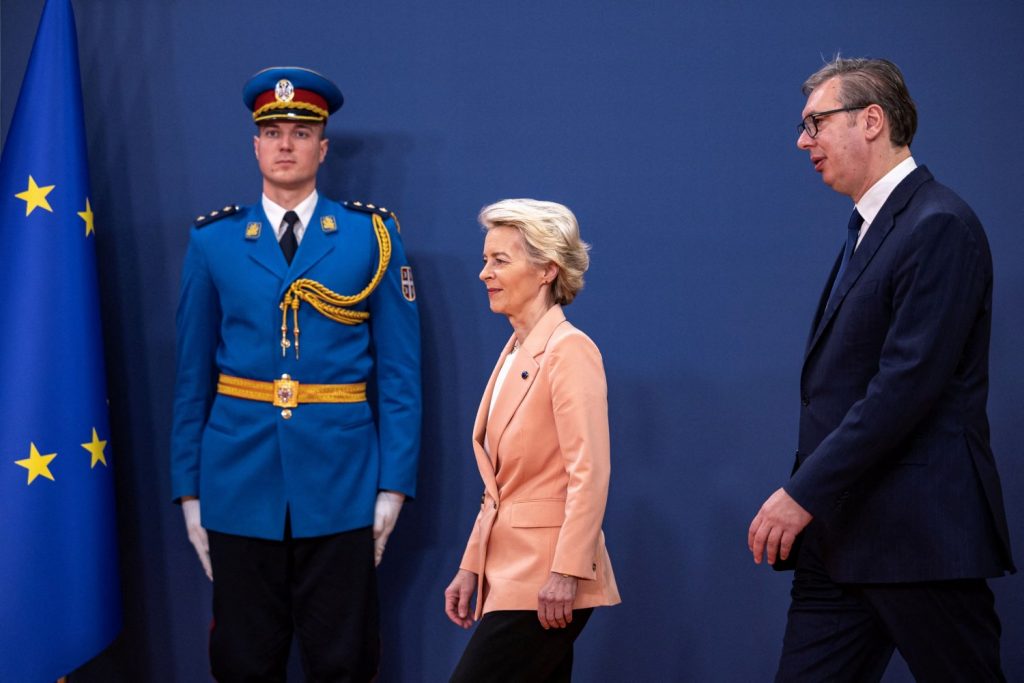 Φον ντερ Λάιεν: Ακύρωσε τη συνάντησή της με τον Σέρβο πρωθυπουργό