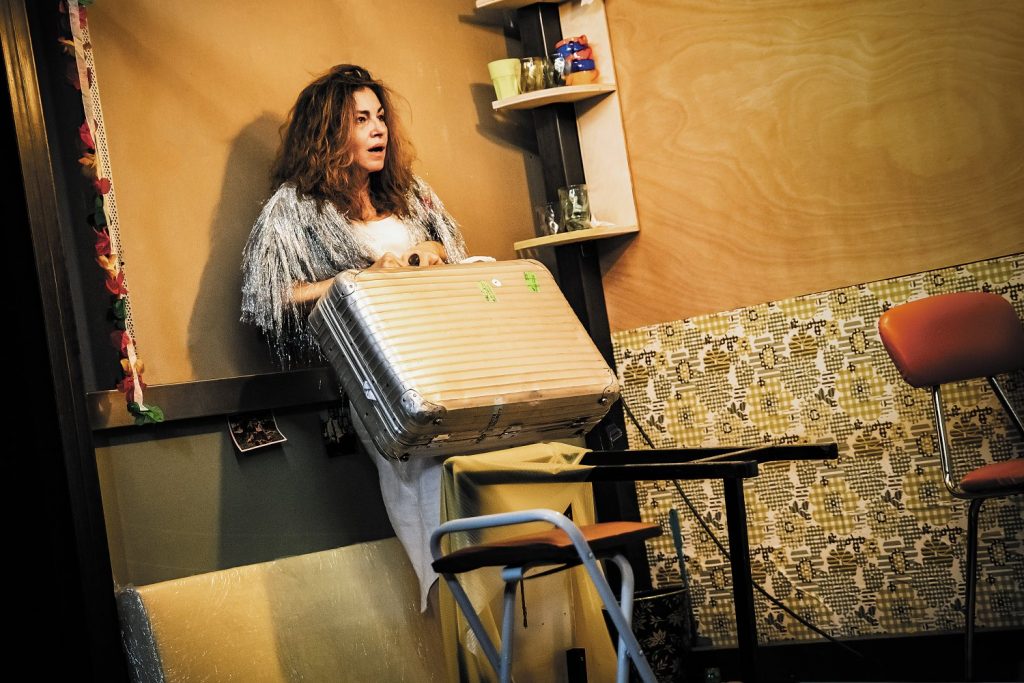 Αλεξία Καλτσίκη: «Το μυστικό είναι να βουτήξεις στα βαθιά»