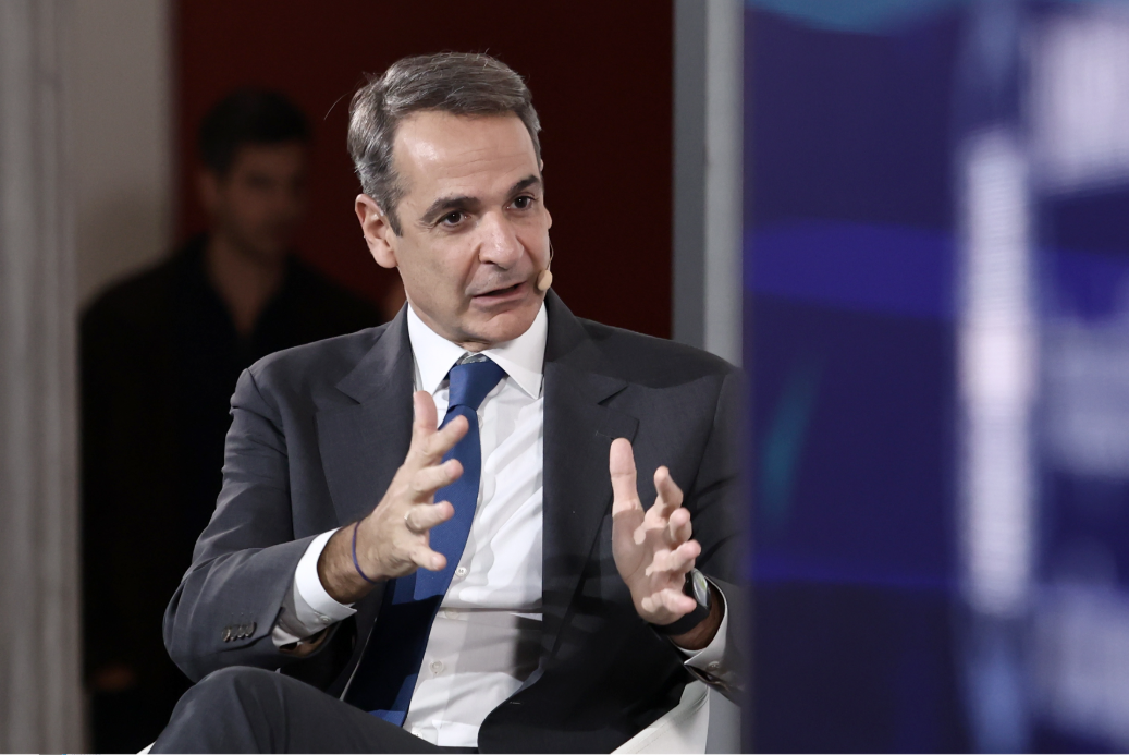 Μητσοτάκης: «Ελαφρύνσεις στους μισθωτούς με μεσαία εισοδήματα έως το 2027» Μητσοτάκης: «Ελαφρύνσεις στους μισθωτούς με μεσαία εισοδήματα έως το 2027»