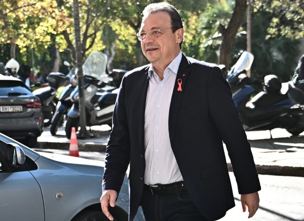 Φάμελλος: Ο Σαρακιώτης, ο Πολάκης και η συγκράτηση δυνάμεων στον ΣΥΡΙΖΑ