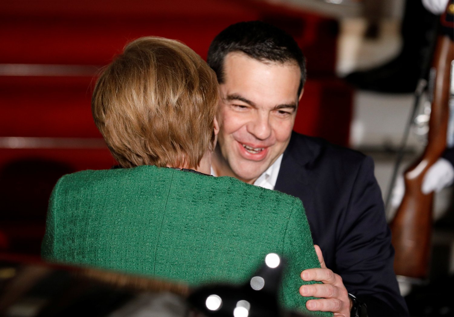 Γεωργιάδης σε ΣΥΡΙΖΑ: Λέγατε στη Μέρκελ Go Back, αλλά τώρα καμαρώνετε για τις αναφορές στον Τσίπρα Γεωργιάδης σε ΣΥΡΙΖΑ: Λέγατε στη Μέρκελ Go Back, αλλά τώρα καμαρώνετε για τις αναφορές στον Τσίπρα