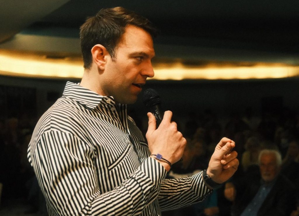 Ο Κασσελάκης οργανώνει το δίκτυο του Κινήματος Δημοκρατίας