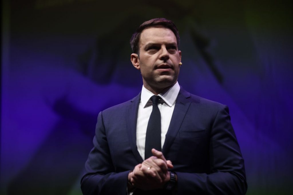 Κίνημα Δημοκρατίας: Ο Μητσοτάκης έχασε τον Σαμαρά, βρήκε τους Σπαρτιάτες