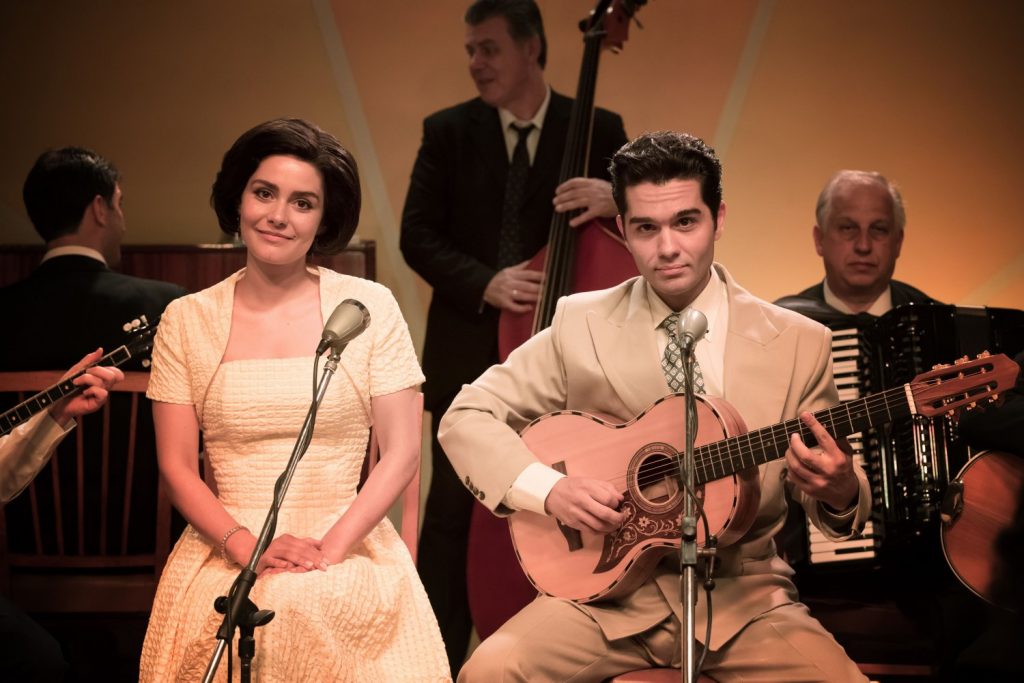 Τρεις λαλούν…