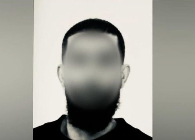 Εξάρχεια: «Προσοχή, επιτίθεται σε γυναίκες» – Κάτοικοι των Εξαρχείων είχαν τοιχοκολλήσει αφίσες για τον 33χρονο