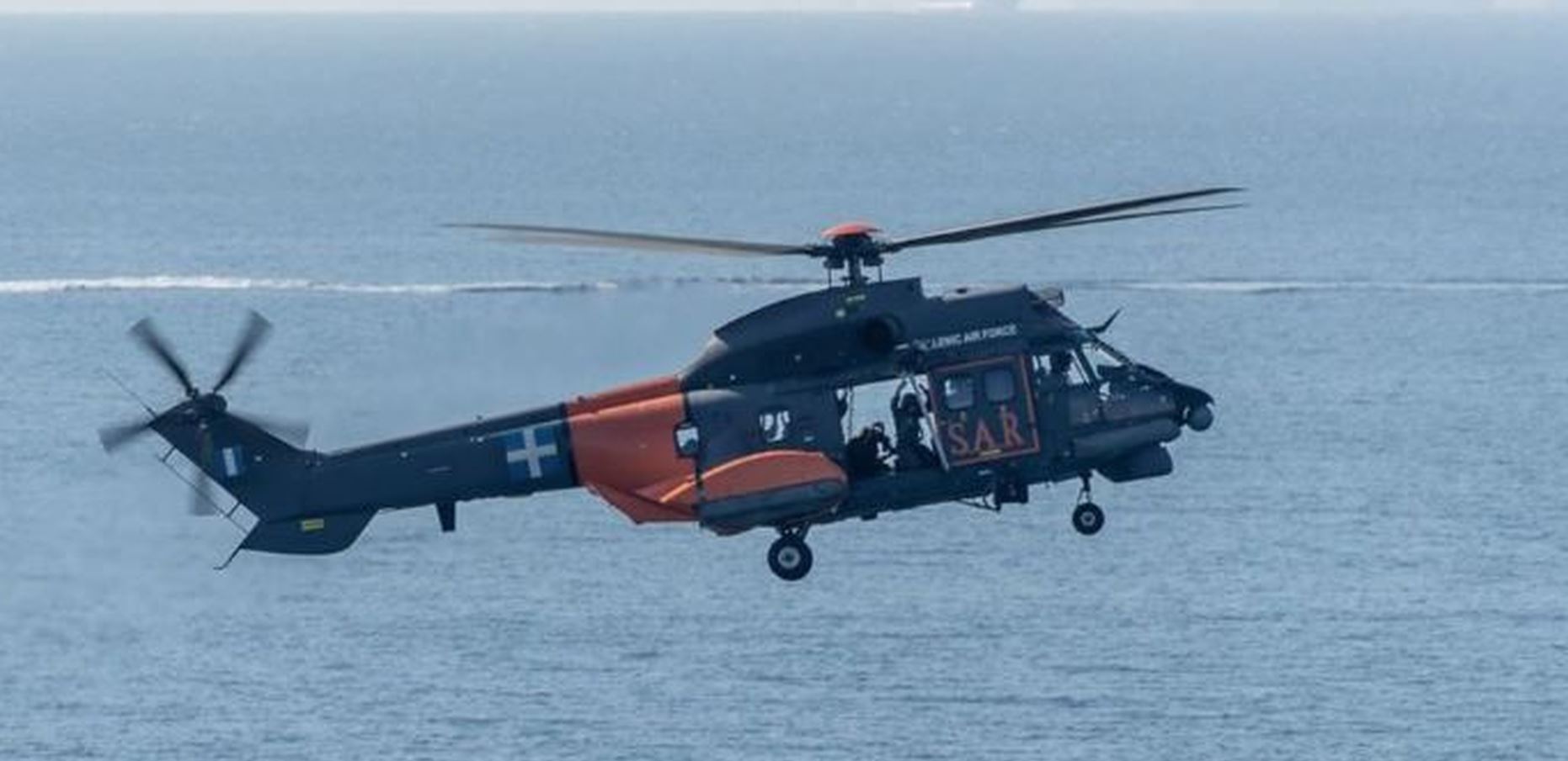 Super Puma: Διακομιδή ναυτικών στη Χίο. Η κακοκαιρία «χτύπησε» το πλοίο τους