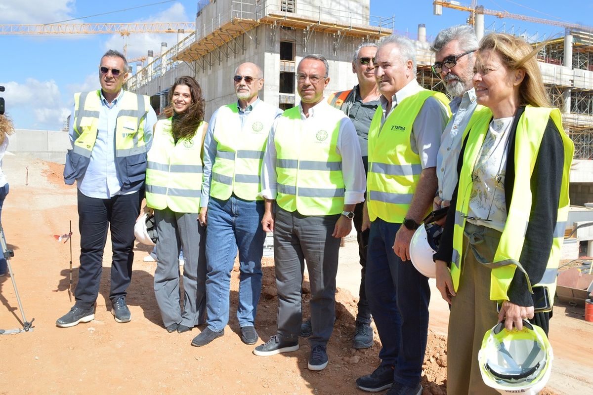 Τα μεγάλα έργα που θα «τρέξουν» το 2025 Τα μεγάλα έργα που θα «τρέξουν» το 2025