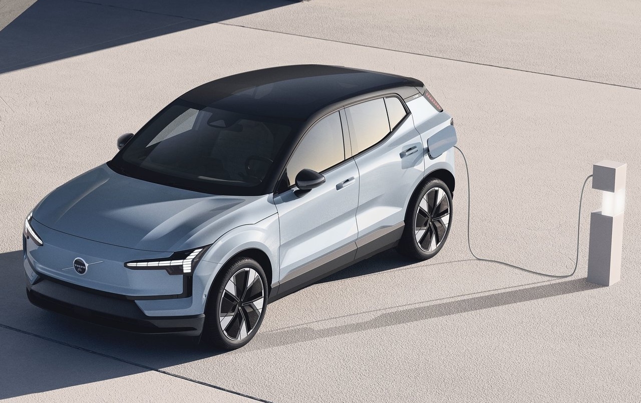 Volvo: Αιχμή του δόρατος το EX30 στην Ελλάδα