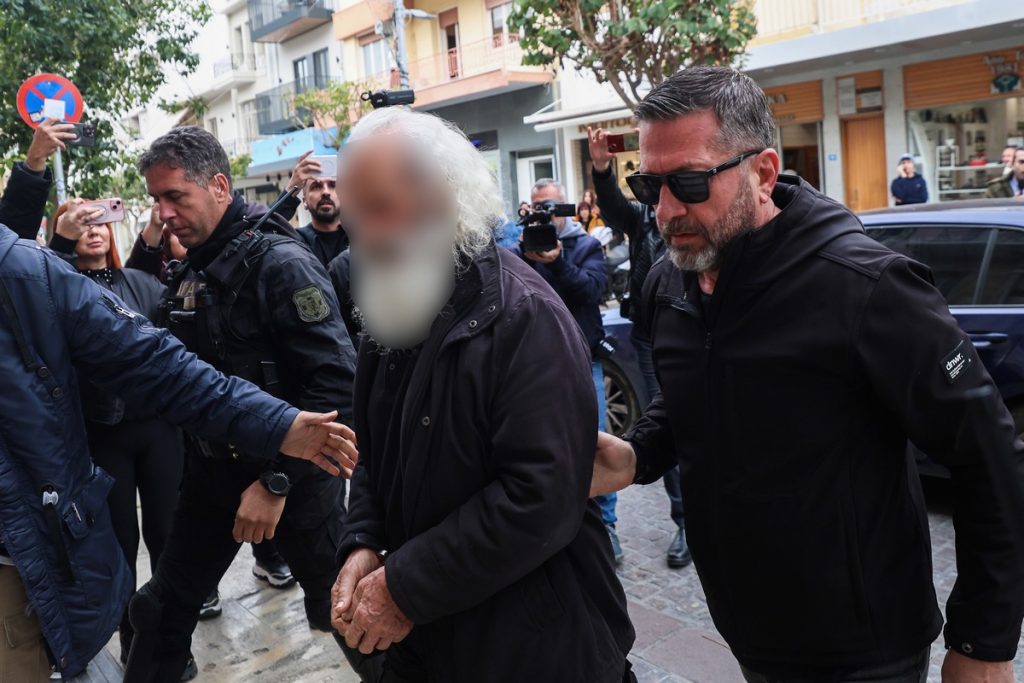 Κοκολογιάννης: «Ο φονιάς του παιδιού του δεν ήμουν εγώ» – Ασκήθηκε δίωξη στον πατέρα του Ξυδάκη