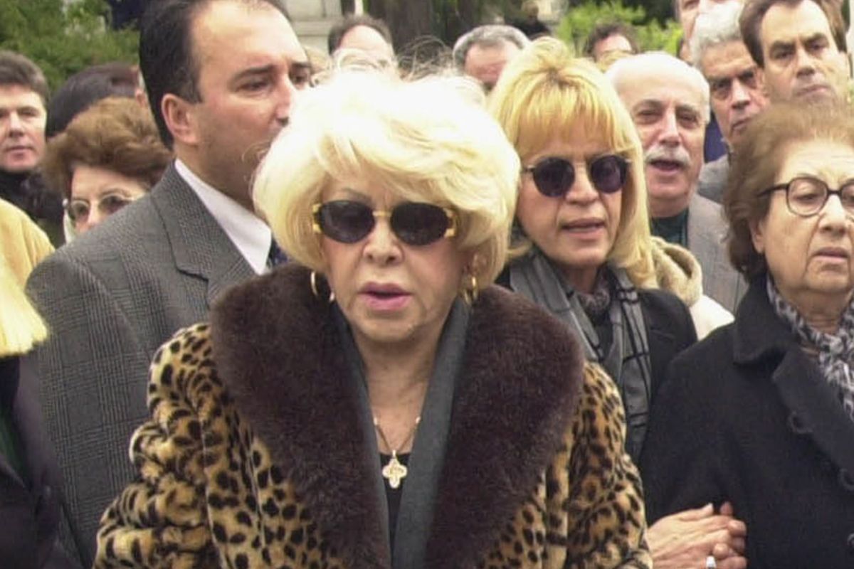 Καίτη Γκρέυ: «Βγαίνουν μαχαίρια» για την περιουσία – Να σφραγιστεί το σπίτι της ζητάει ο πρωτότοκος γιος