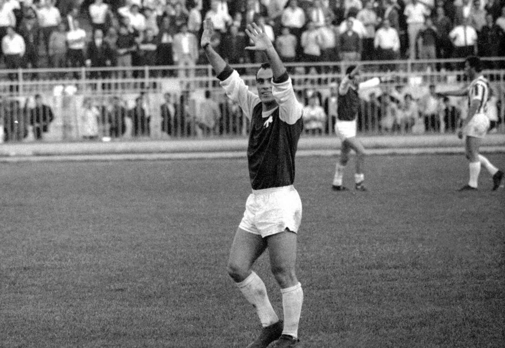 Μίμη Δομάζο πώς θα προπονούσες; «Με πλύση εγκεφάλου!»