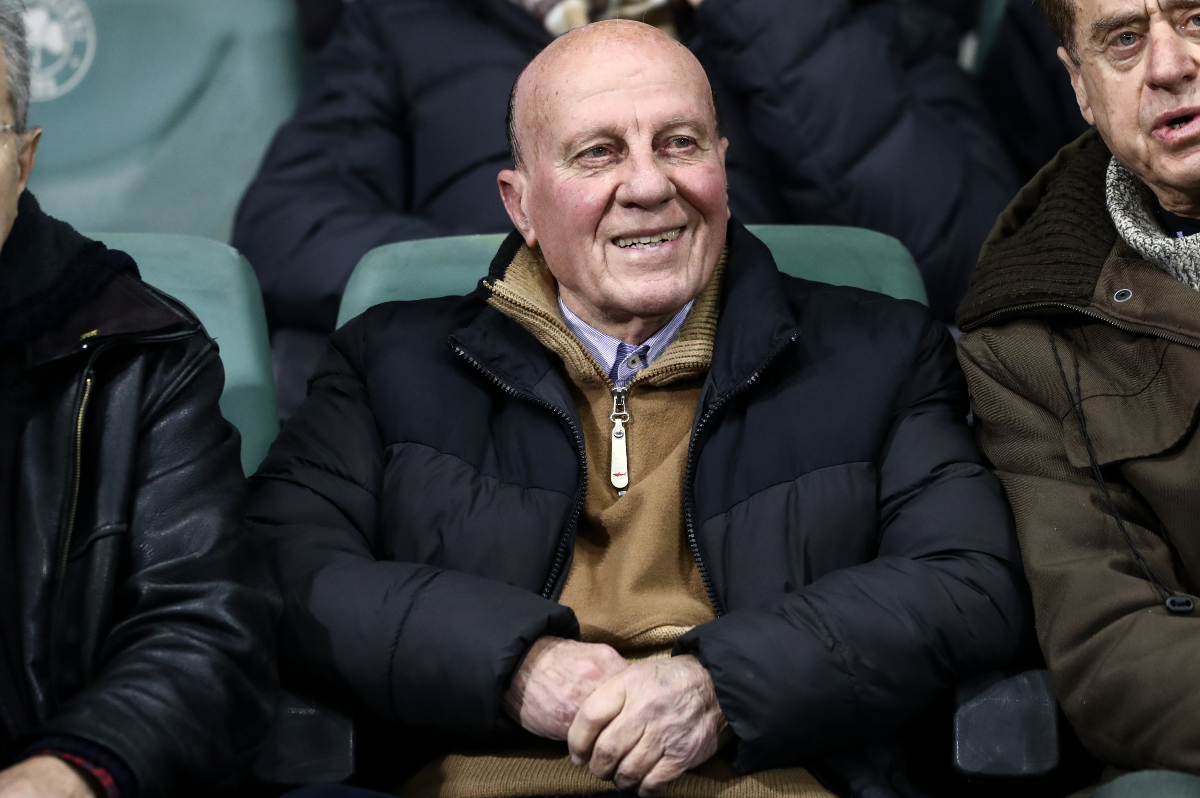 Μίμης Δομάζος: Ο «Στρατηγός» που διέταζε την μπάλα