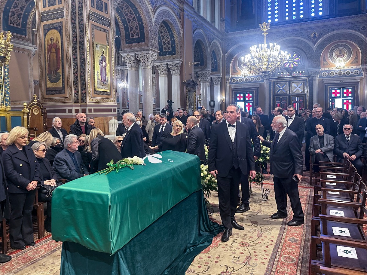 Αντωνιάδης για Δομάζο: «Καλό σου ταξίδι κοντέ γίγαντα»