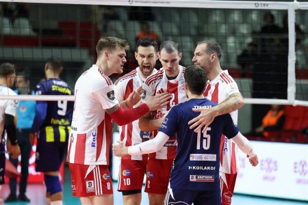 Φενέρμπαχτσε – Ολυμπιακός 2-3: Θρυλικό διπλό στην Κωνσταντινούπολη