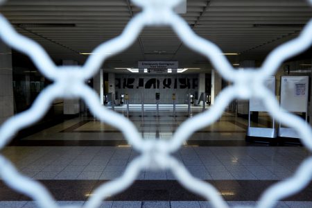 Πολυτεχνείο: Ποιοι σταθμοί του μετρό θα κλείσουν – Πώς θα κινηθούν τα ΜΜΜ