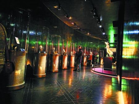 Θησαυροί ατάκτως ερριμμένοι