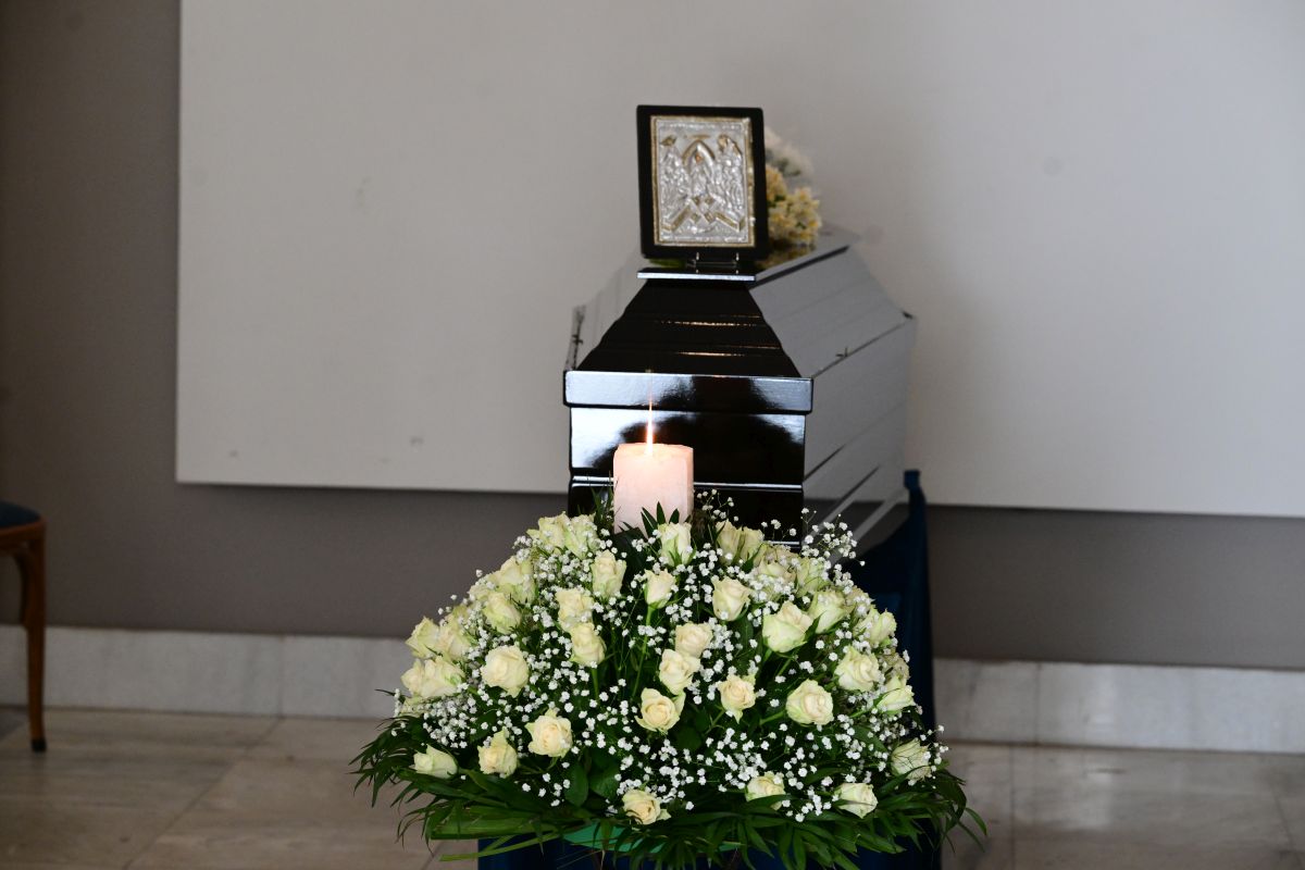 Τελευταίο αντίο στον Δημήτρη Κολλάτο