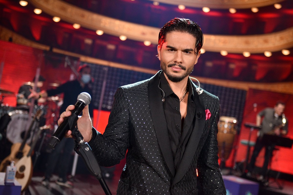 Ποινική δίωξη στον Χρήστο Μάστορα – Τι υποστήριξε στην απολογία του