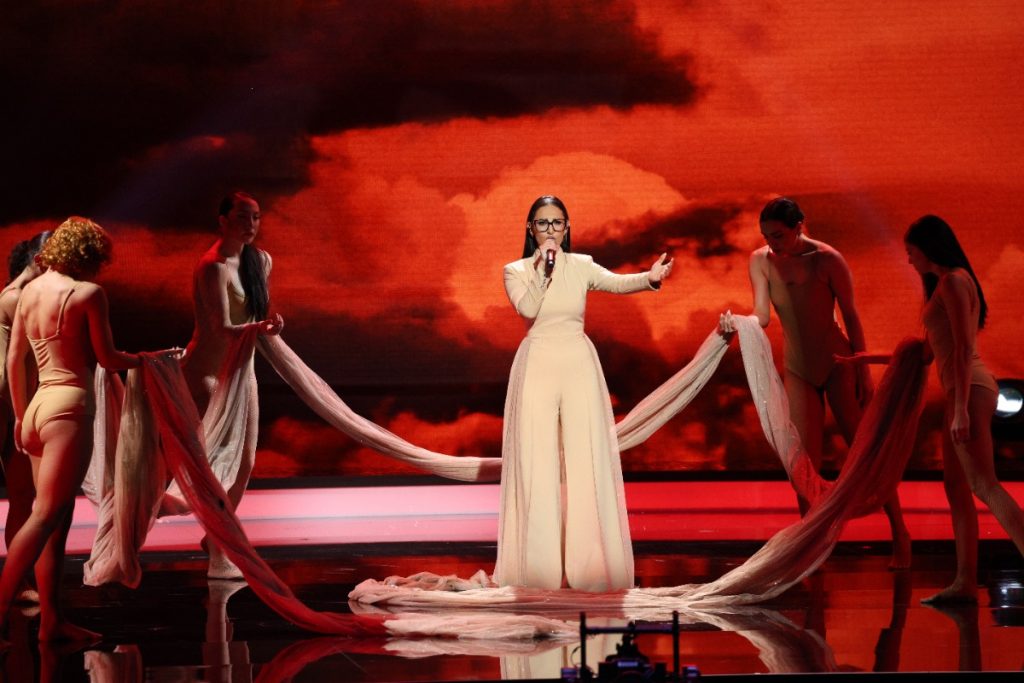 Οι Τούρκοι πολιτικοποιούν την Eurovision και… διαφημίζουν την «Αστερομάτα»