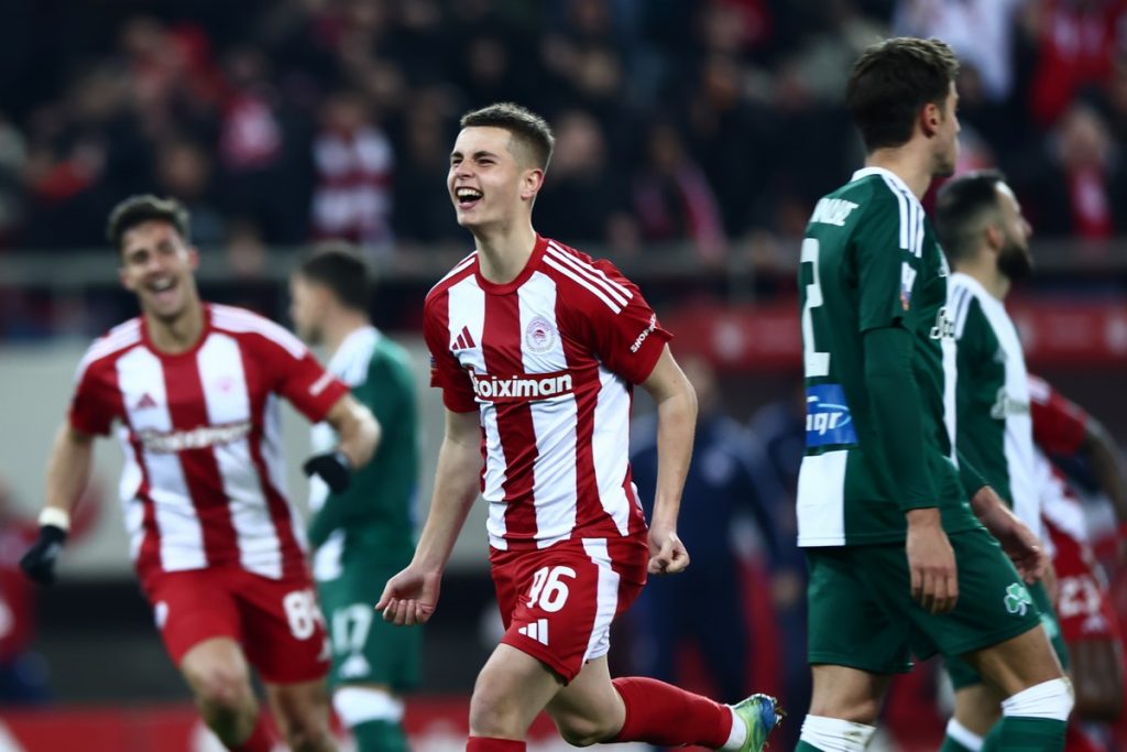 Ολυμπιακός – Παναθηναϊκός 1-0: Ο Μουζακίτης με γκολ όνειρο “έστειλε” τους ερυθρόλευκους στα ημιτελικά