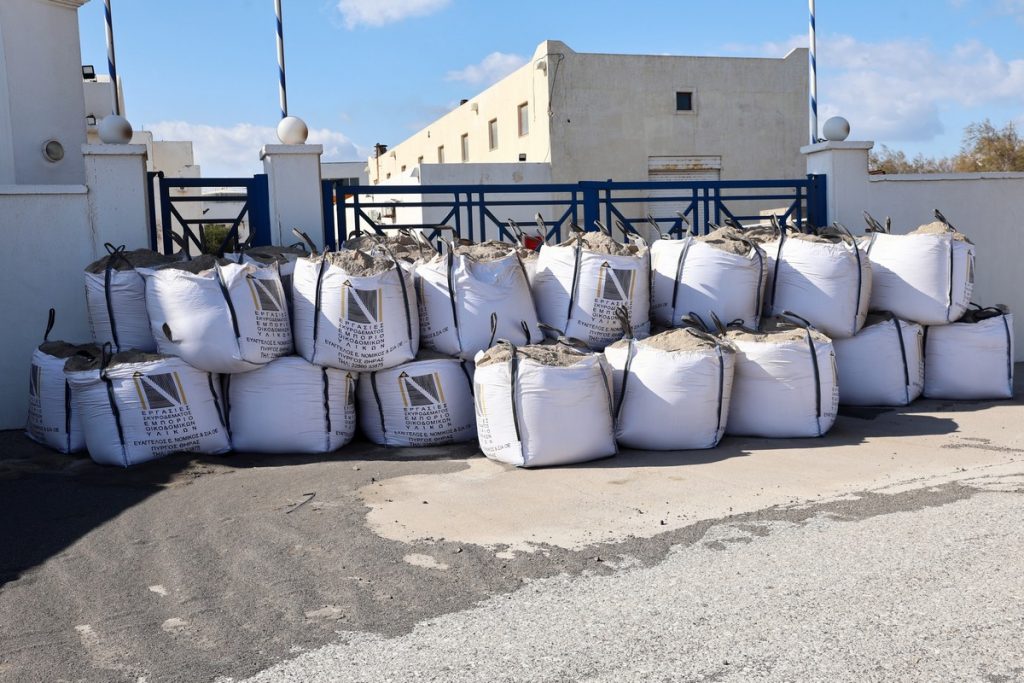 Σαντορίνη: Συνεχίζεται ο «χορός» των Ρίχτερ ανάμεσα σε Θήρα και Ανάφη – Το σχέδιο «Εγκέλαδος 2»