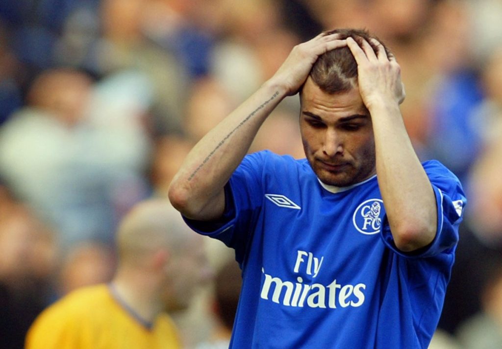 Οι χαμένες ευκαιρίες του Αντριάν Μούτου – Μια ζωή γεμάτη σκάνδαλα