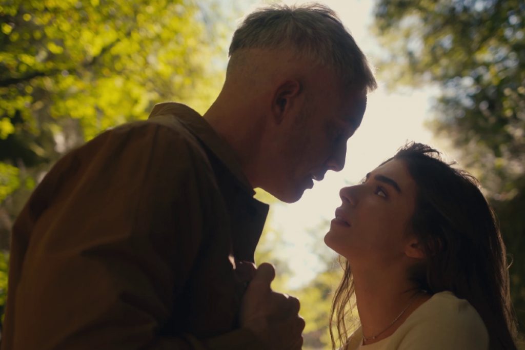 Ταμπού: Η Πέρσα κάνει έρωτα με τον Ζήση