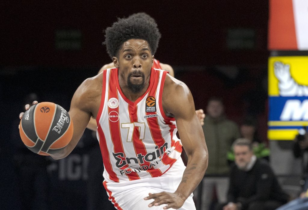 Κύπελλο Μπάσκετ – Final 8: Με ΜακΚίσικ αντί Βιλντόσα ο Ολυμπιακός