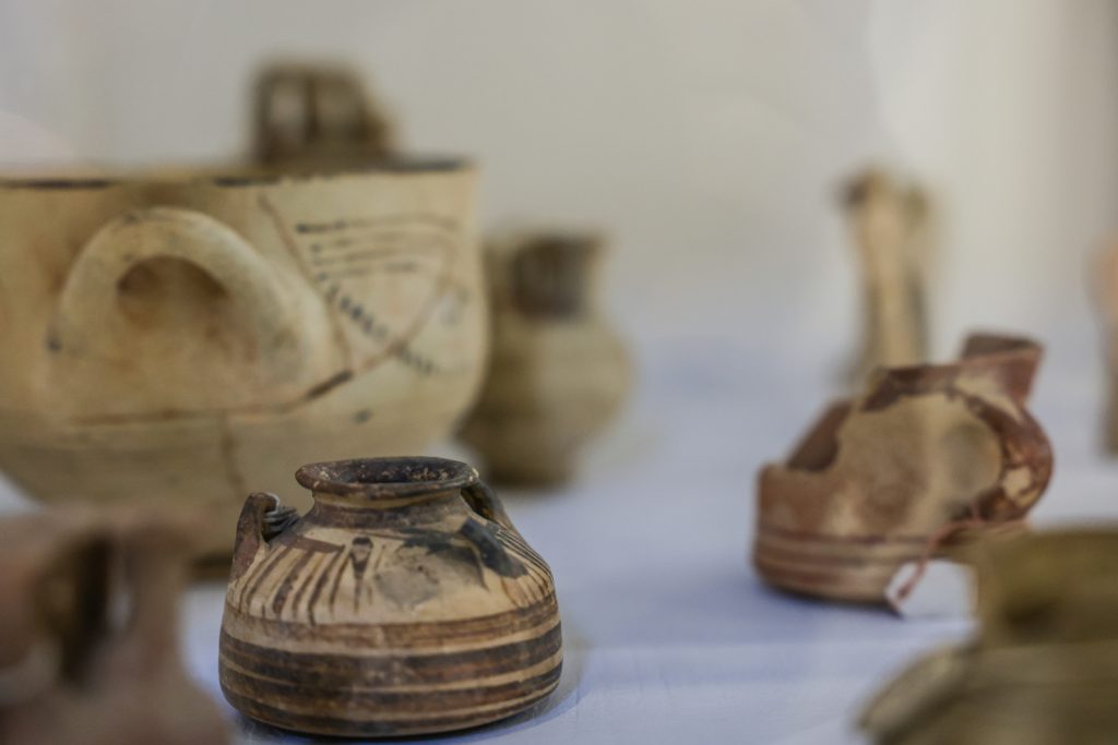 Πέγκυ Ζουμπουλάκη: Τα αρχαία αντικείμενα που δώρισε στο Ελληνικό Δημόσιο