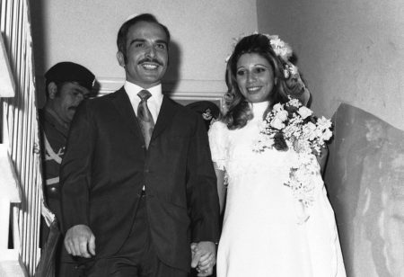 Βασίλισσα Άλια: Η τραγική ιστορία της βασίλισσας της Ιορδανίας που έχασε τη ζωή της σε πτώση ελικοπτέρου
