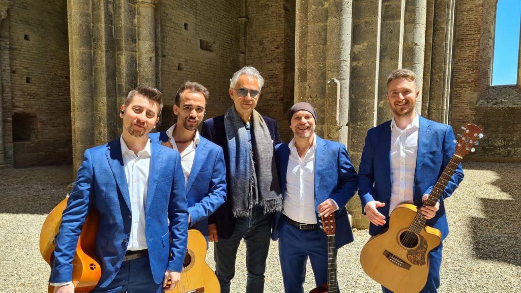 40 Fingers: Το παγκόσμιο φαινόμενο έρχεται για την πρώτη του συναυλία στην Ελλάδα