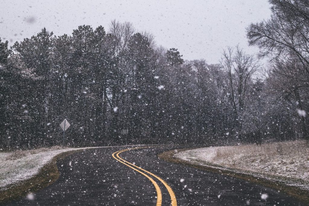 Νέο έκτακτο ΕΜΥ – Κακοκαιρία Coral: Χιόνια στην Αττική, μέχρι τη Δευτέρα το δεύτερο κύμα ψύχους