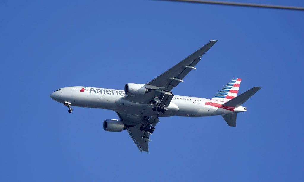 Απειλή για βόμβα σε πτήση της American Airlines με προορισμό το Νέο Δελχί