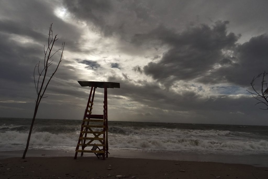 Καιρός: «Διπρόσωπος» αυτή την εβδομάδα – Βροχές και άνοδος της θερμοκρασίας