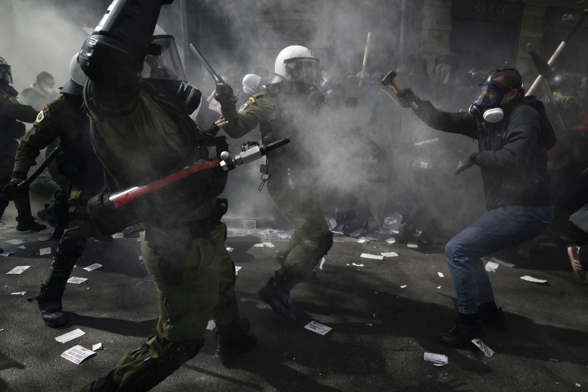 Συλλαλητήριο Τέμπη: Στον εισαγγελέα οι 73 συλληφθέντες