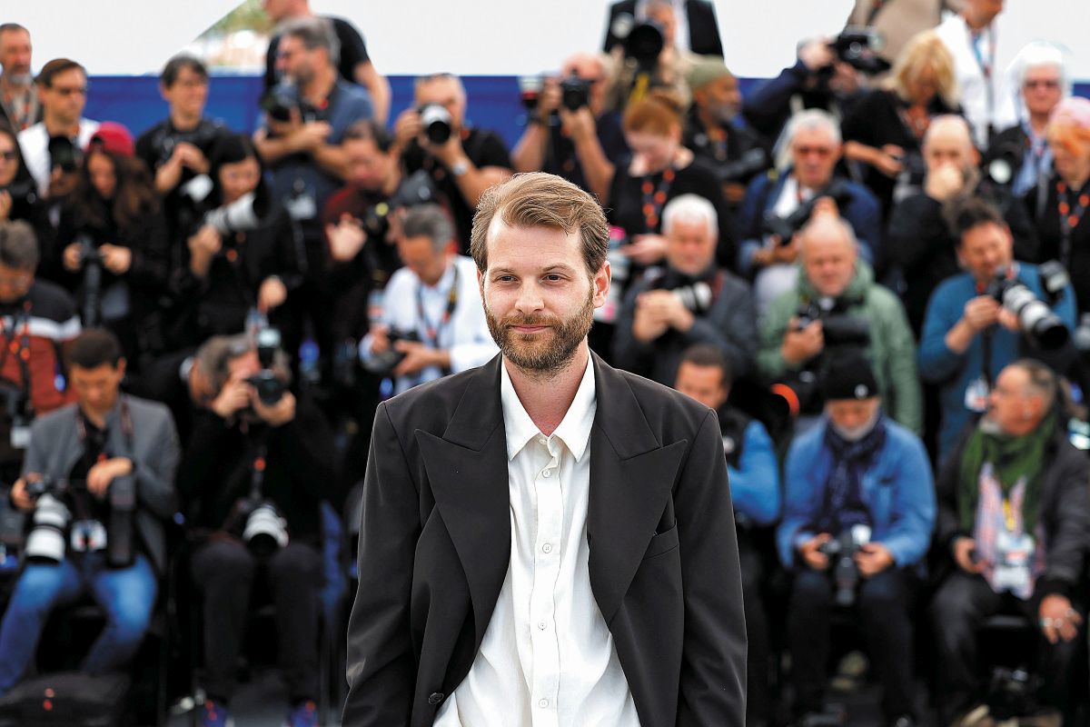 Μάγκνους φον Χορν: Το «Κορίτσι με τη βελόνα» και η θεραπεία για τη μοναξιά