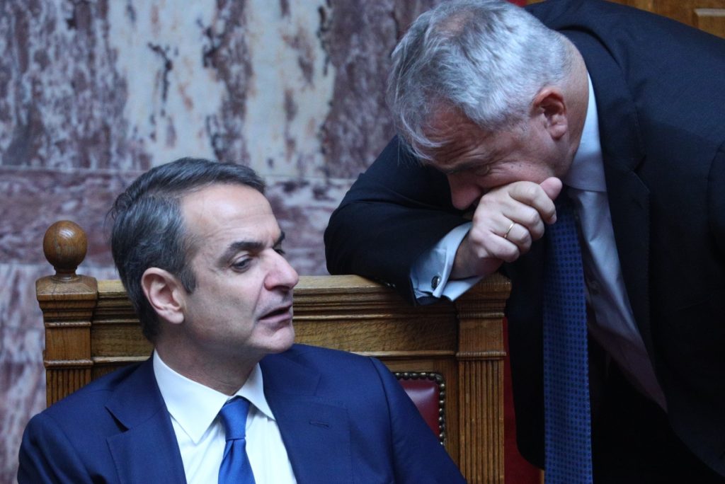 ΣΥΡΙΖΑ για αξιολόγηση δημοσίων: Ο λαός να απολύσει την κυβέρνηση