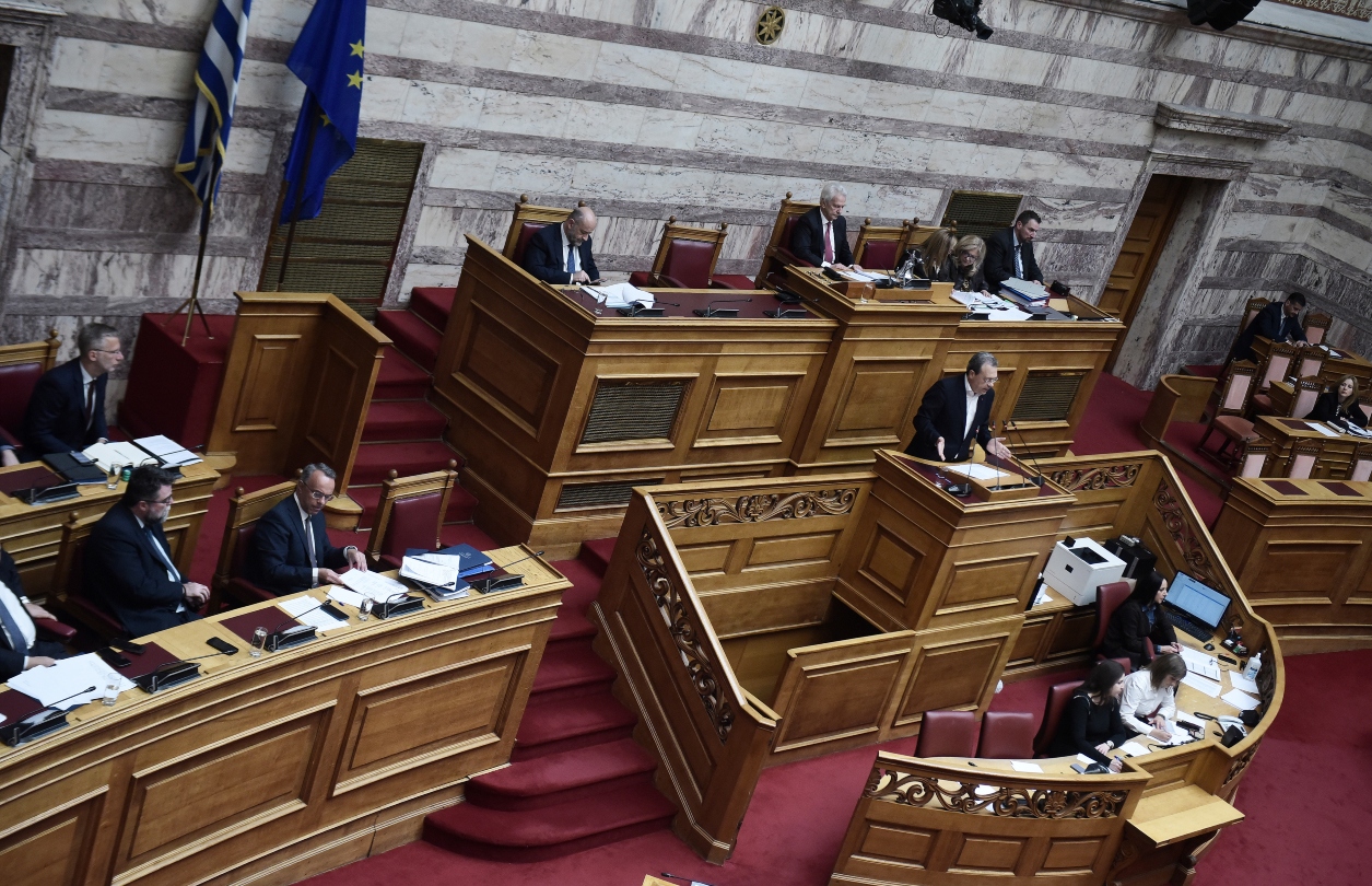 Βουλή – Πρόταση δυσπιστίας: Ο Σκέρτσος στο στόχαστρο του ΣΥΡΙΖΑ – Στα «μαχαίρια» με Φάμελλο Βουλή – Πρόταση δυσπιστίας: Ο Σκέρτσος στο στόχαστρο του ΣΥΡΙΖΑ – Στα «μαχαίρια» με Φάμελλο